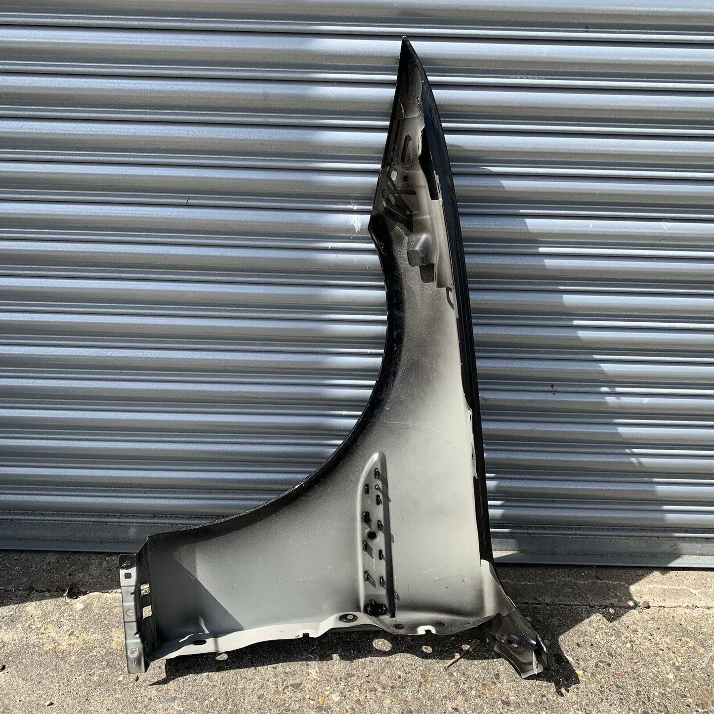Genuine Jaguar Xf X260 Right Drivers Side  Wing OS Front Wing