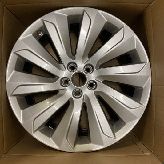 Jaguar E Pace 19" Razor Alloy Wheel