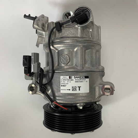 Nissan Air Condition Compressor Assembly 926006UB1A
