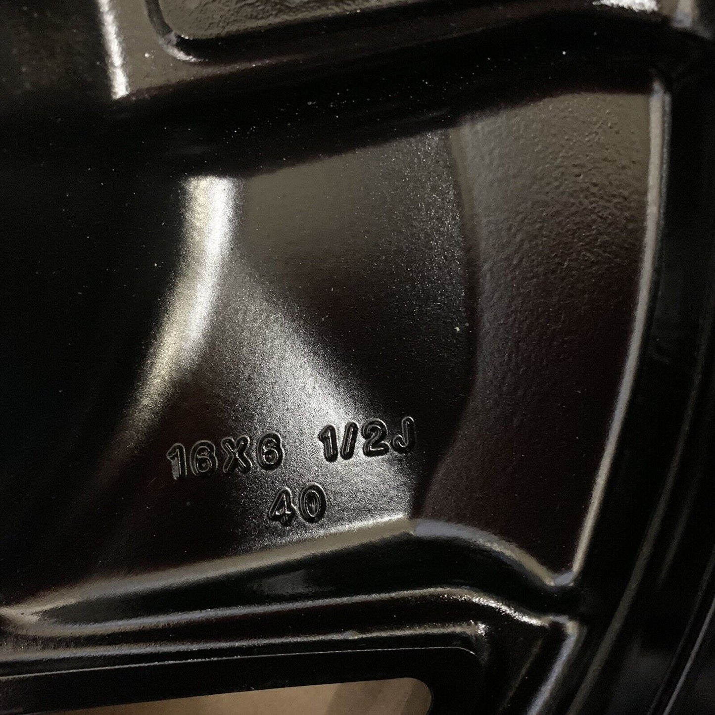 Genuine Nissan Leaf 16" Alloy Wheel diamond Cut Gloss Black 6.5J 40 403005SJ3E