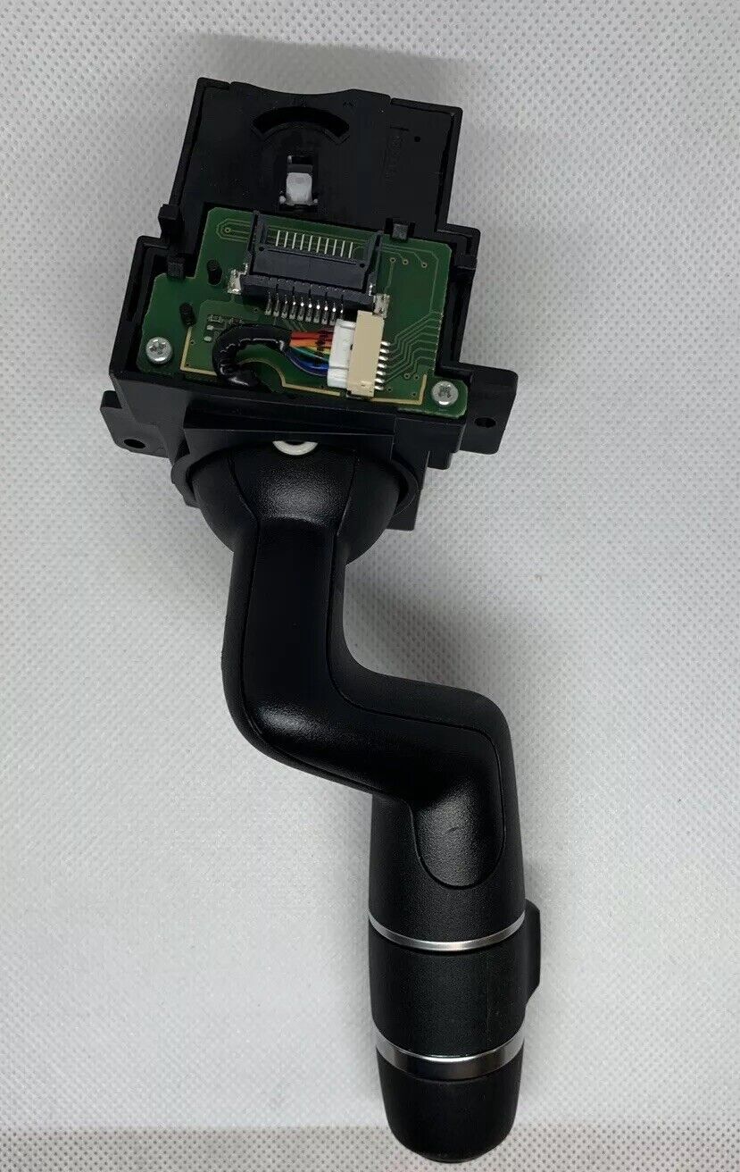 Genuine Jaguar Direction Indicator Steering Column Switch XE, XF & FPACE T4N4335