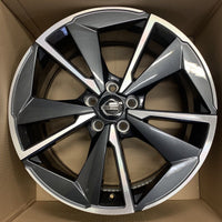 Genuine  Nissan Qashqai Juke 19" Alloy Wheel Grey Diamond Cut  D03006UA4J