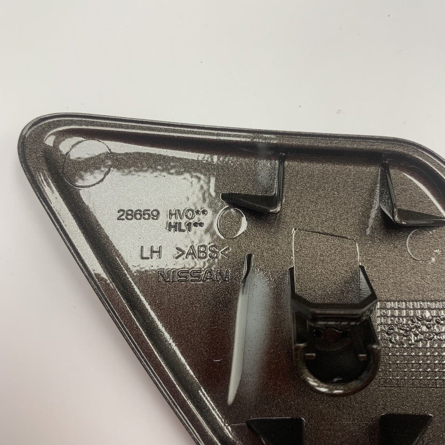 New Nissan Qashqai Headlight Grey Left  Hand Washer Jet Cover