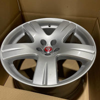 Genuine Jaguar XJ 19" Sabre Alloy Wheel Silver 9.5x19 Offset 31 C2P11441