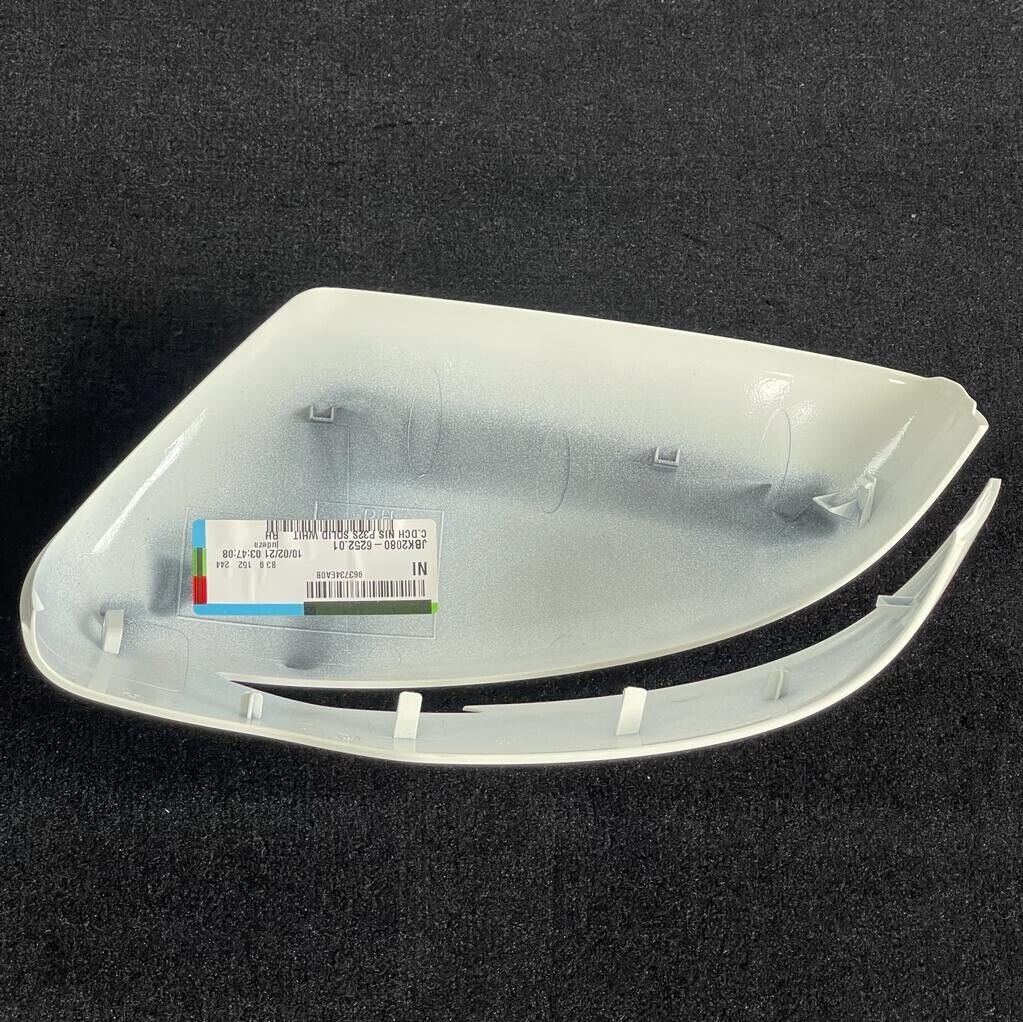 Genuine 2016 Nissan Qashqai Right Hand Off Side Solid White  Door Mirror Cover