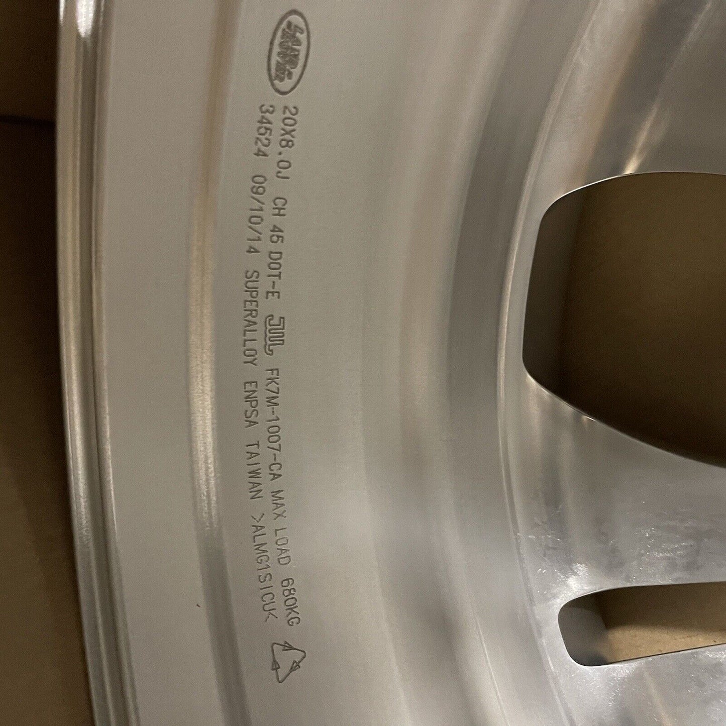 Genuine Range Rover Evoque 20"  Alloy Wheel 8Jx20 Offset 45 Vplcw0105