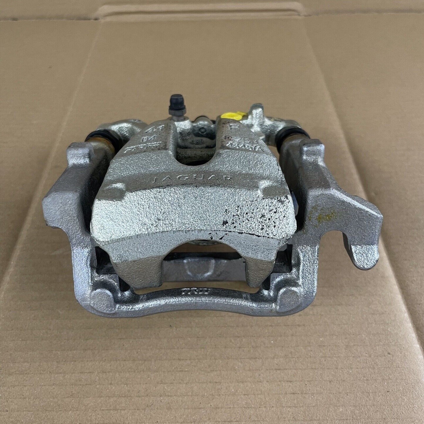 Genuine Jaguar F Type Rear Off Side Brake Calliper Housing Silver RH C2D39490