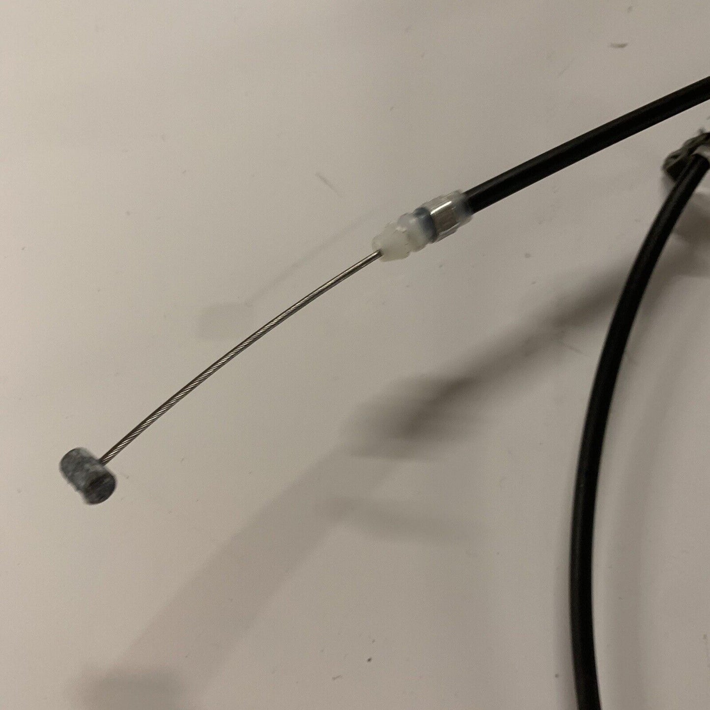 NEW GENUINE NISSAN BONNET HOOD LOCK CABLE 65620-4EA0A