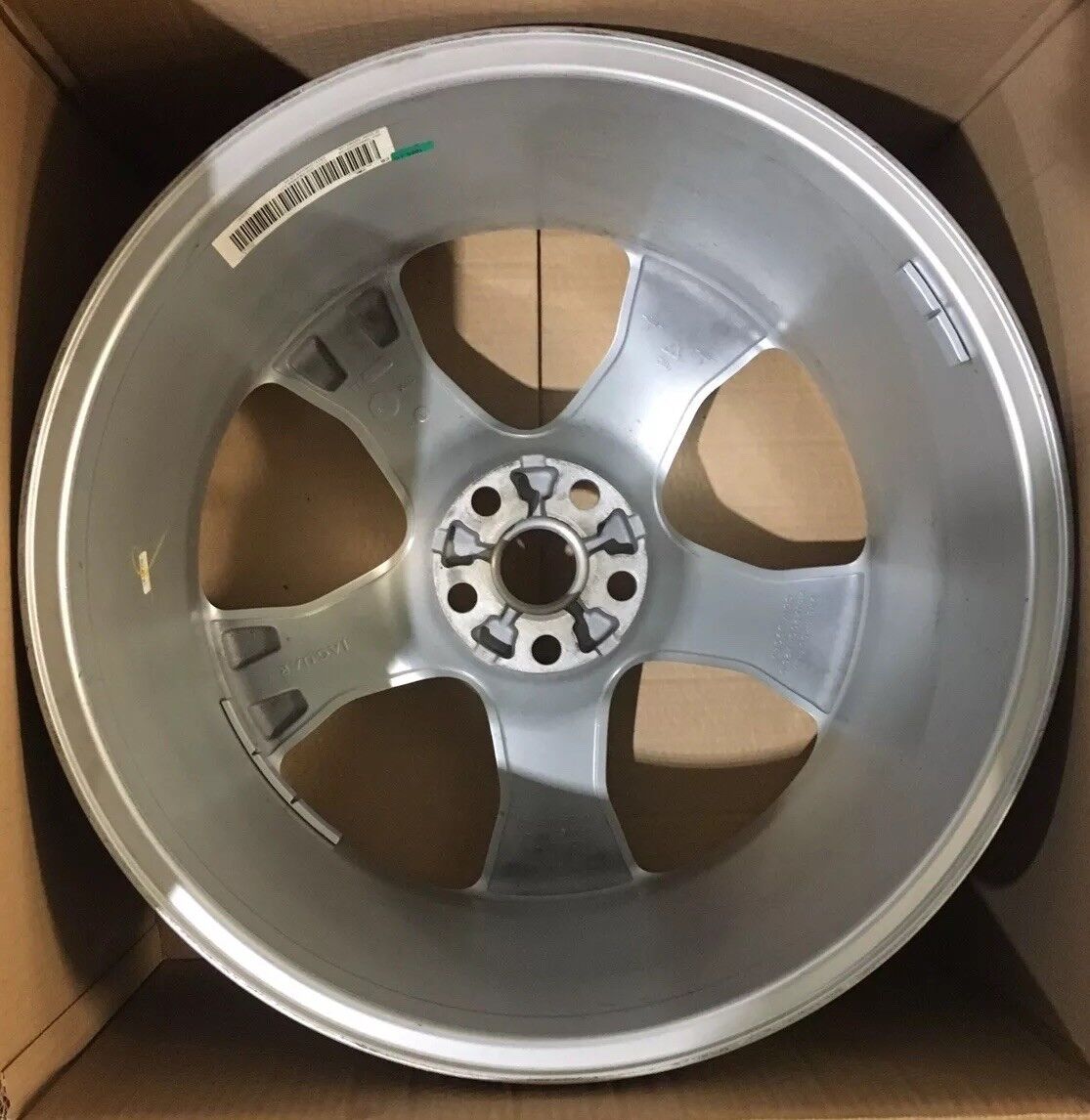 Genuine Jaguar XJ 20" 5 Takoba Silver Alloy Wheel 9.5jx20 26 C2P17652