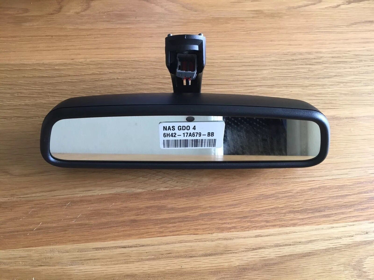 Genuine LandRover Discovery 3 & 4 LR021808 LR021820 Rear View Mirror